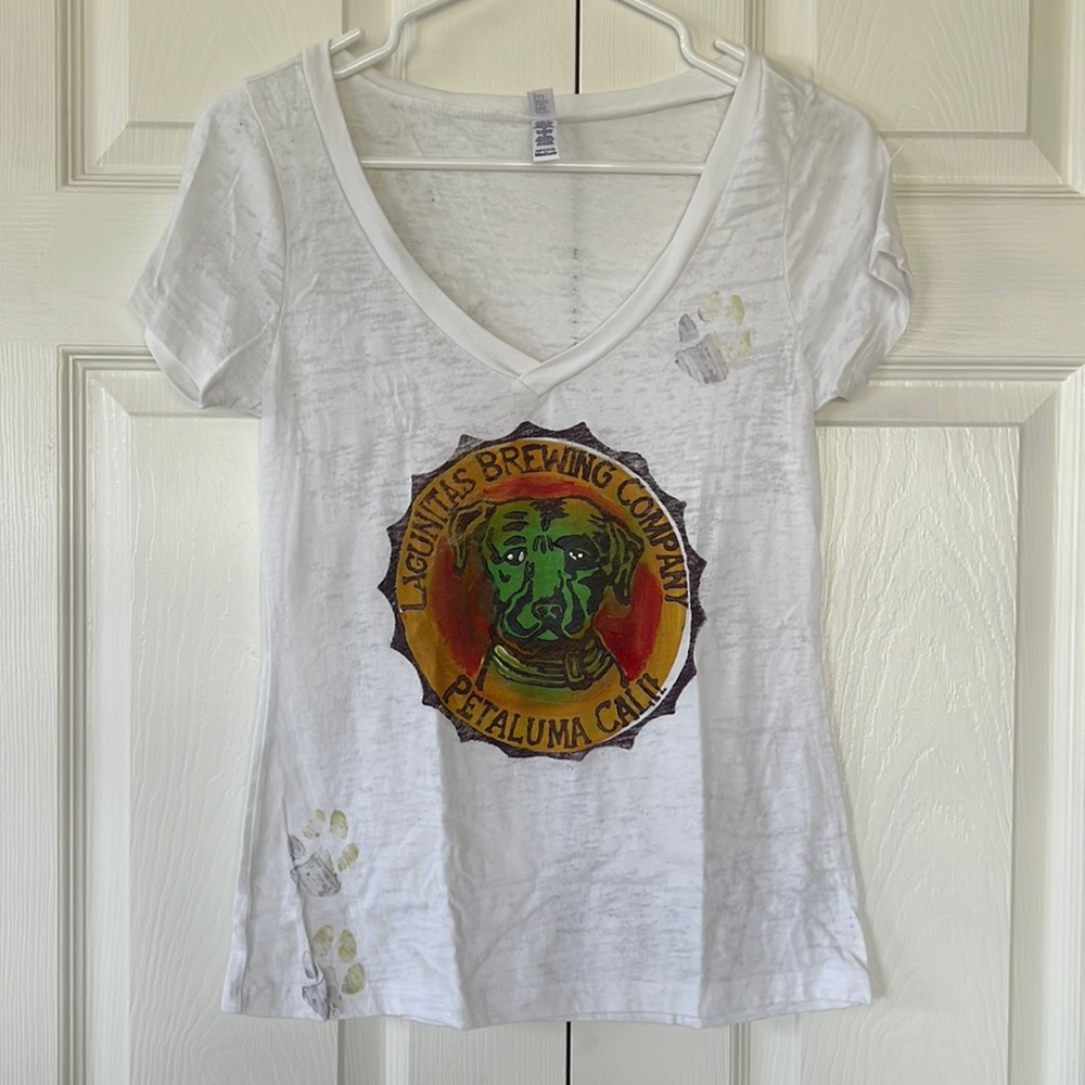 Lagunitas burnout white v neck tee size medium